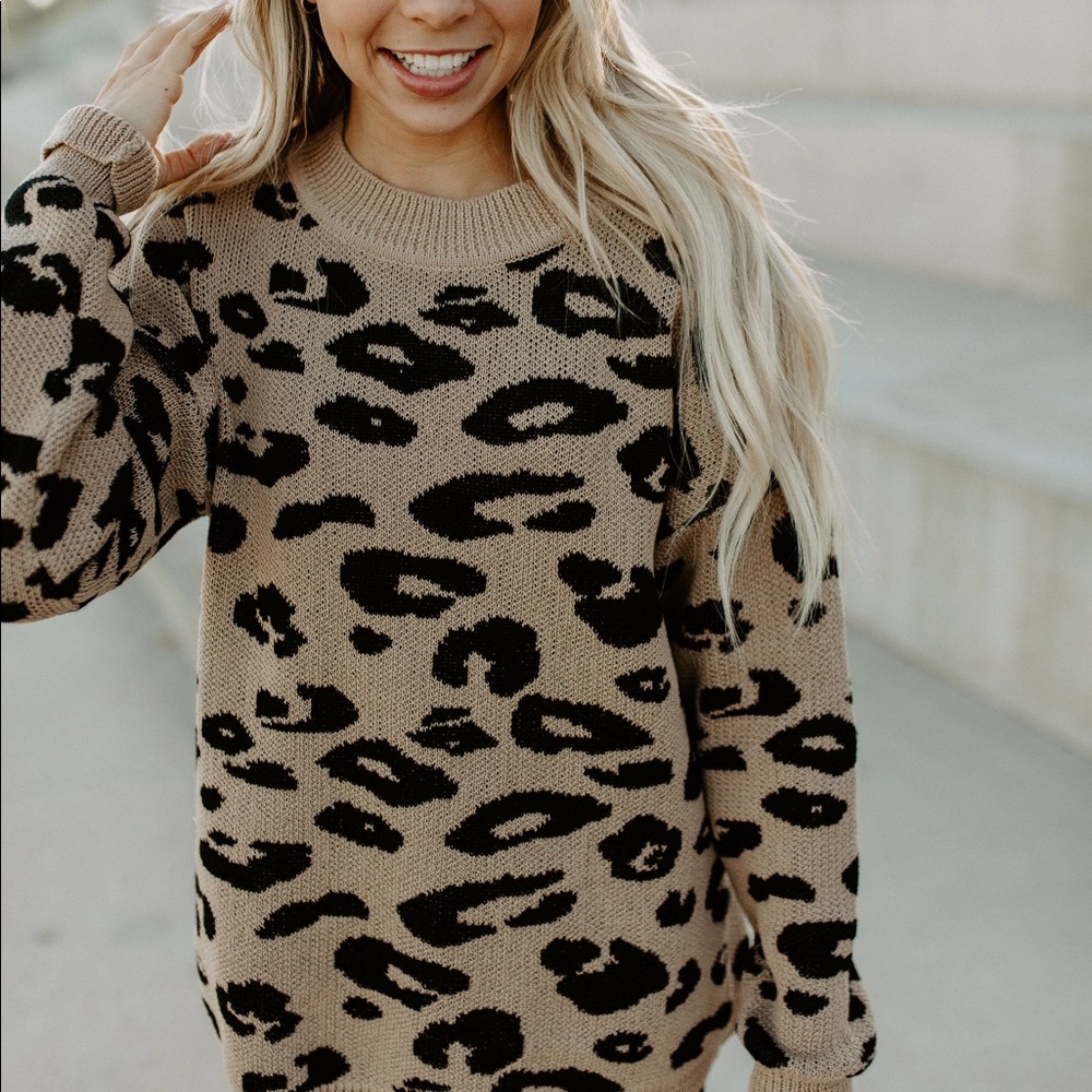 Thick Comfy Cheetah Print Sweater